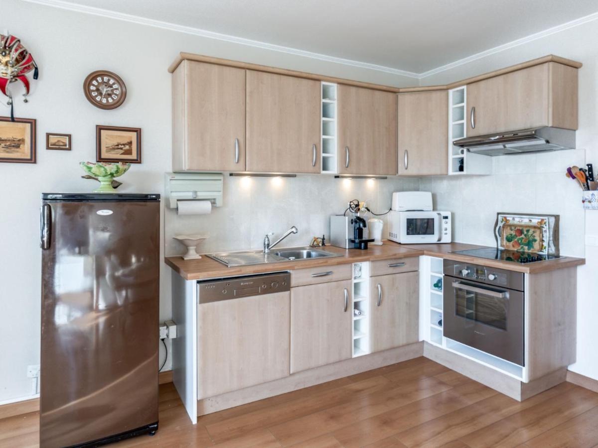 Le Hoc By Interhome *