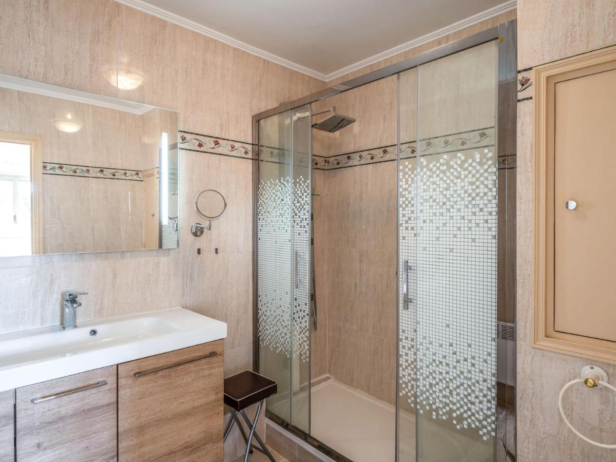 Le Hoc By Interhome Apartment Deauville
